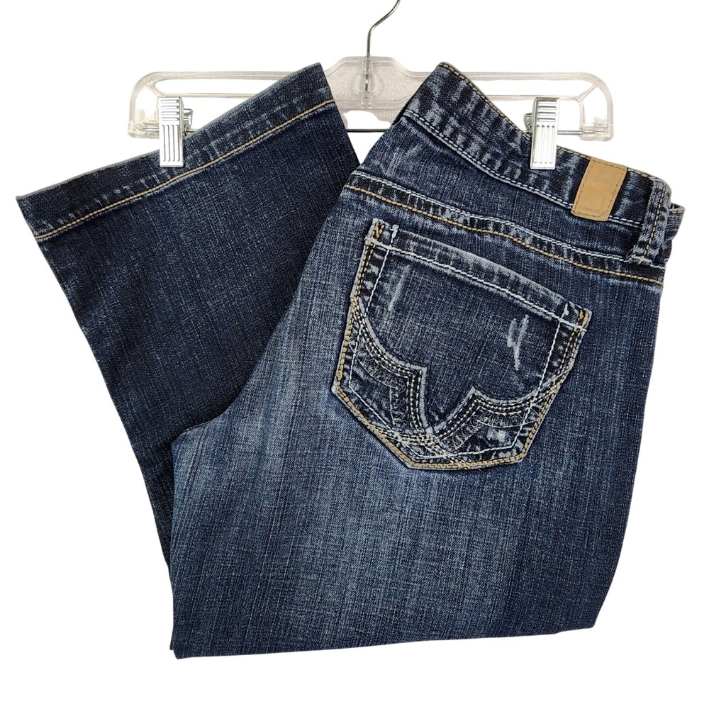 Maurices 11/12 Blue Capri Crop Jeans Distressed Y2K Western Embroidered Denim
